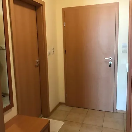 Plaza 호텔 써니비치